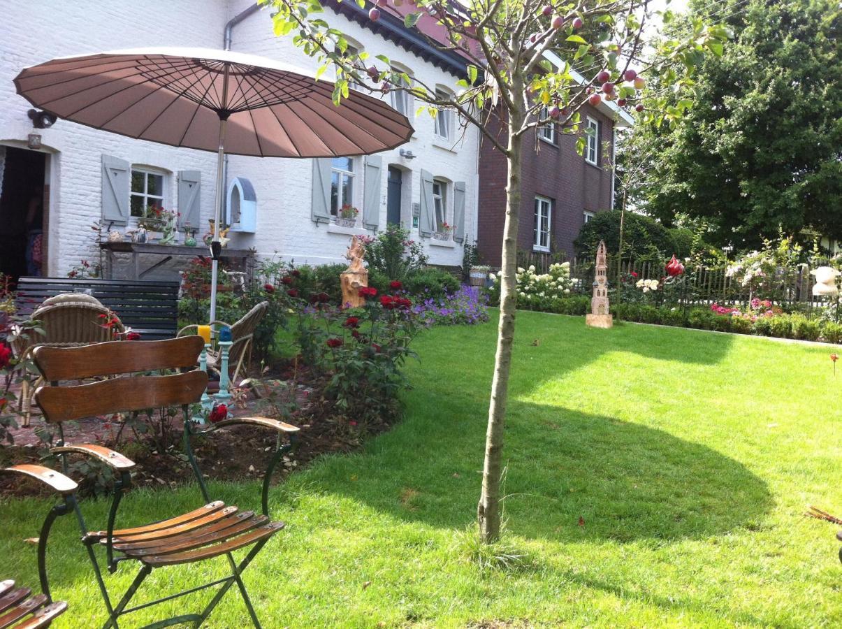 Puurteuven B&B Tussen Kunst En Natuur Voeren Exteriör bild